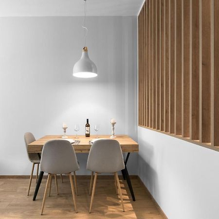 סלוניקי Aelia Apartments, The Luxury Suites מראה חיצוני תמונה