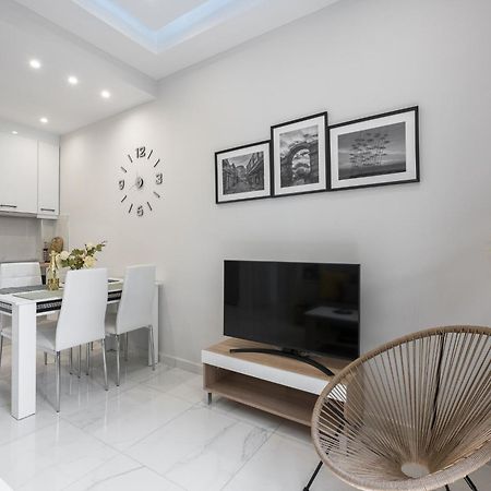 סלוניקי Aelia Apartments, The Luxury Suites מראה חיצוני תמונה
