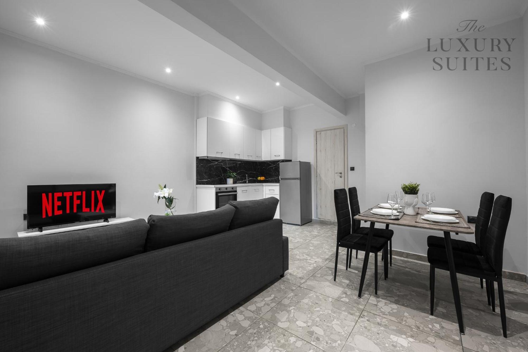 סלוניקי Aelia Apartments, The Luxury Suites מראה חיצוני תמונה