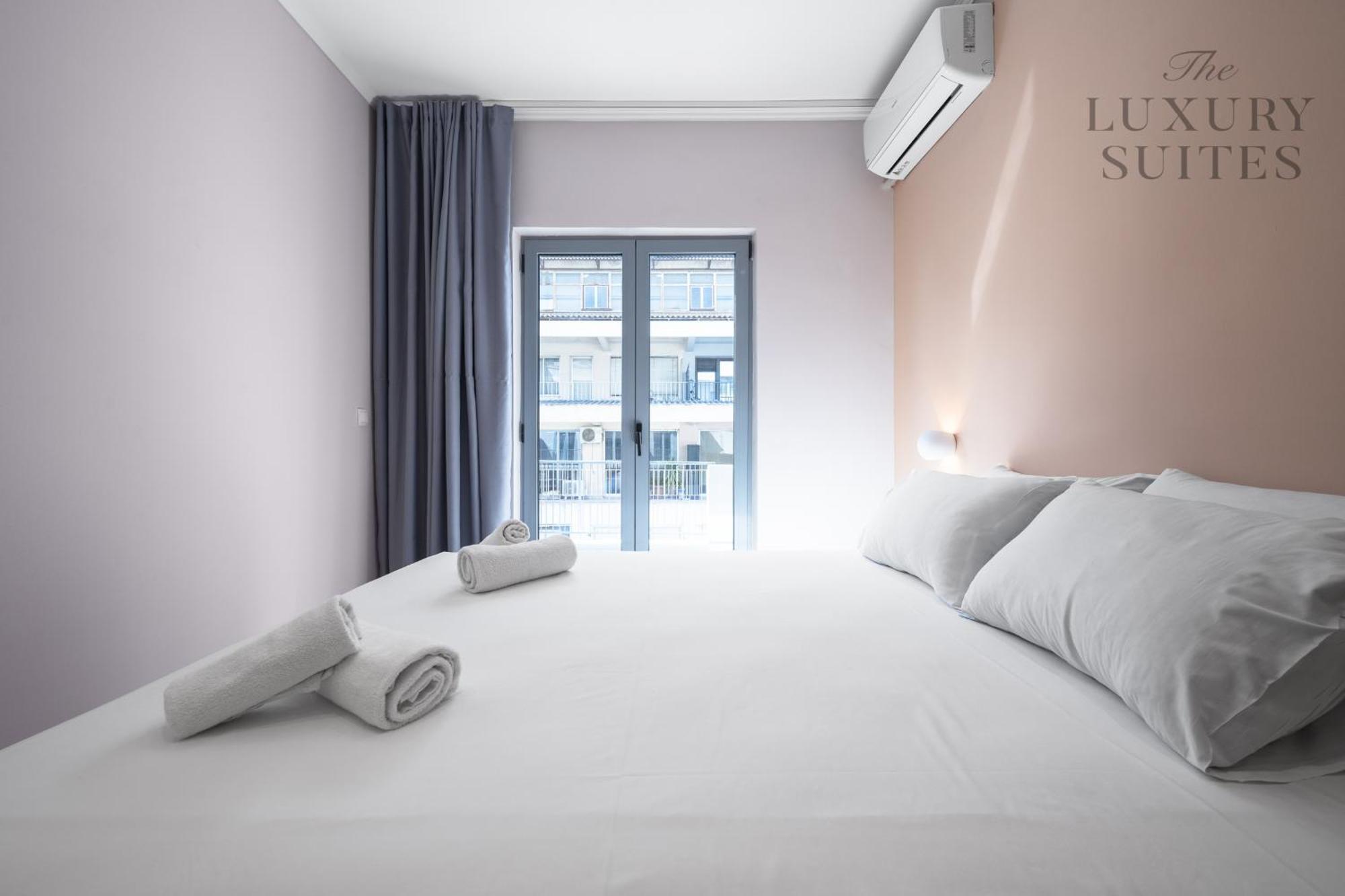 סלוניקי Aelia Apartments, The Luxury Suites מראה חיצוני תמונה