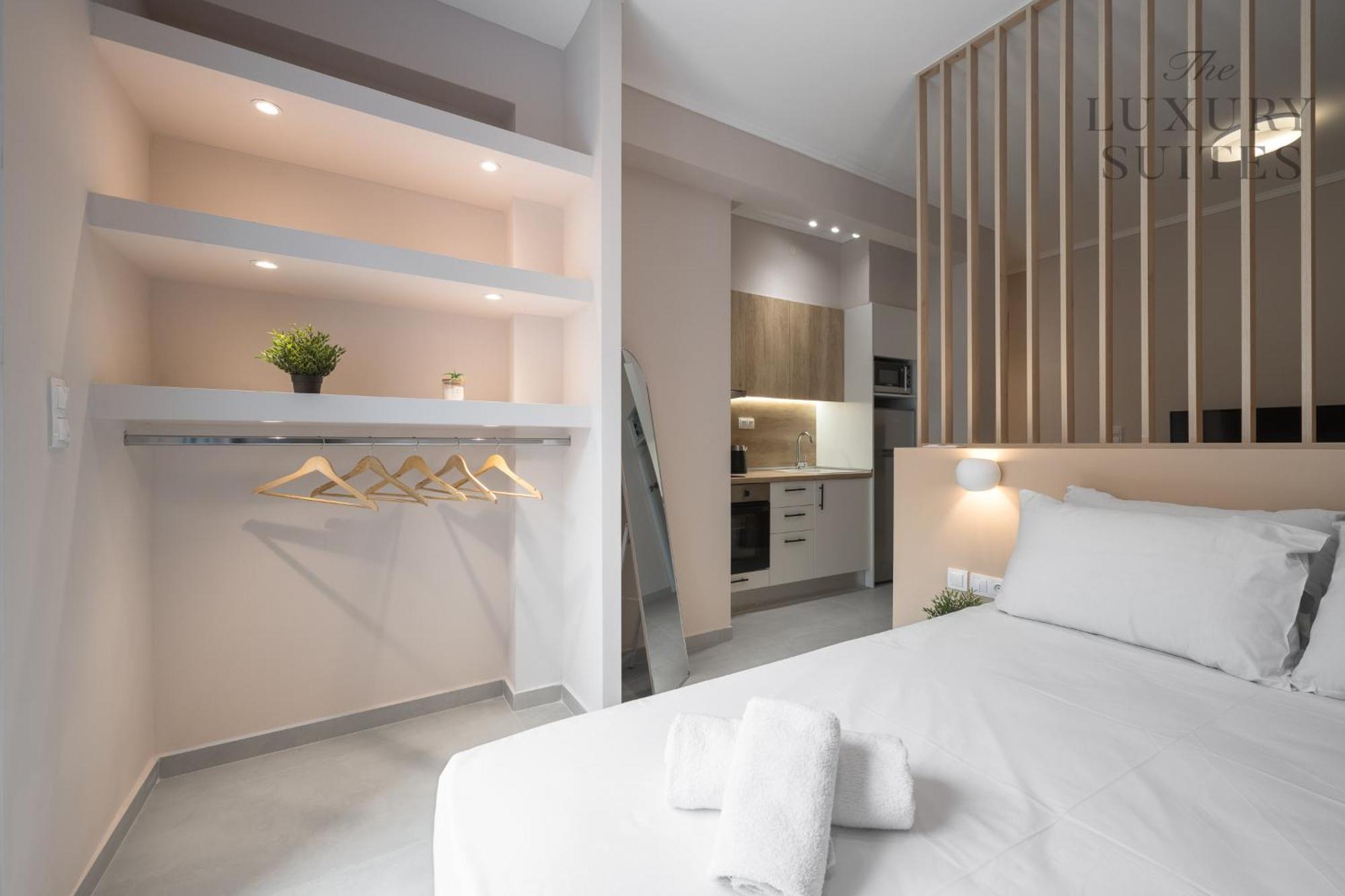 סלוניקי Aelia Apartments, The Luxury Suites מראה חיצוני תמונה