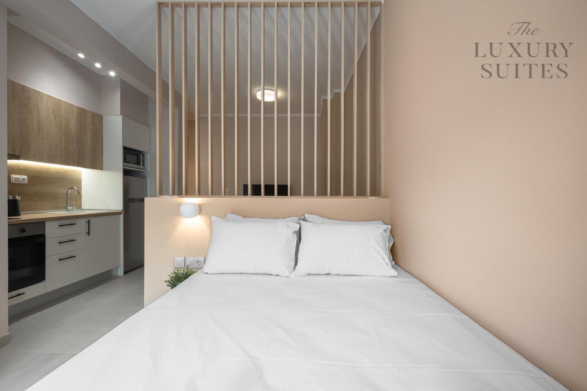 סלוניקי Aelia Apartments, The Luxury Suites מראה חיצוני תמונה
